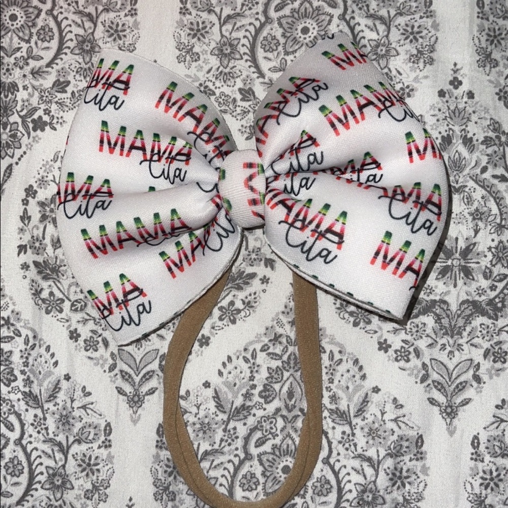 Baby girl bow